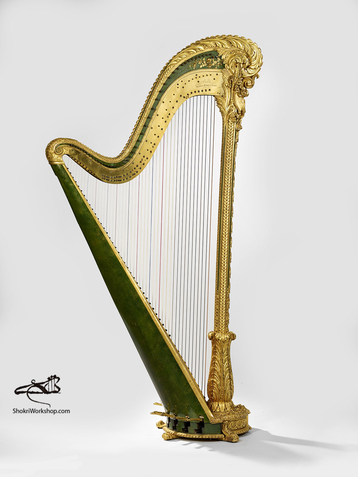 Harpe à double mouvement