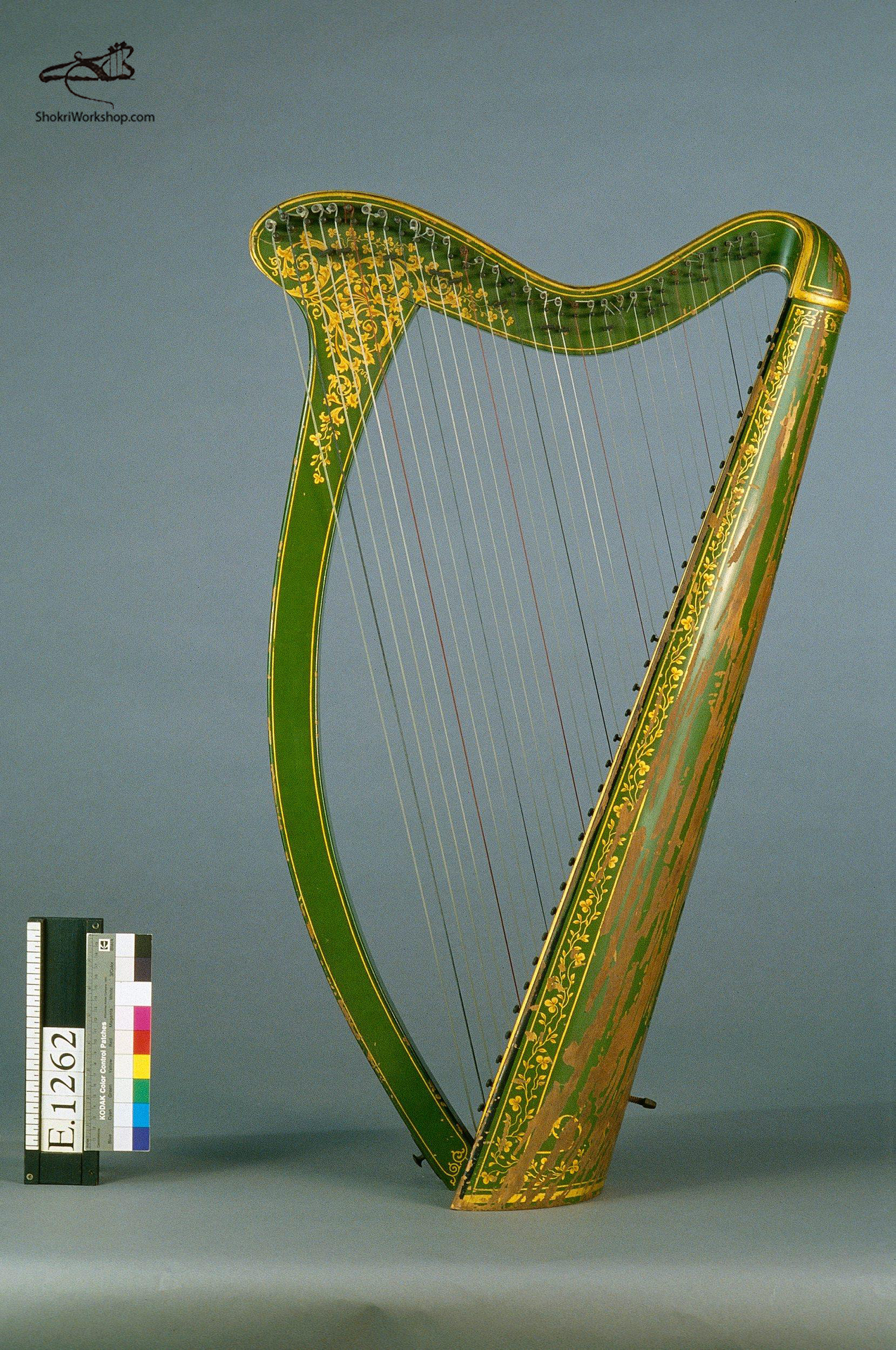Reconstitution de harpe irlandaise